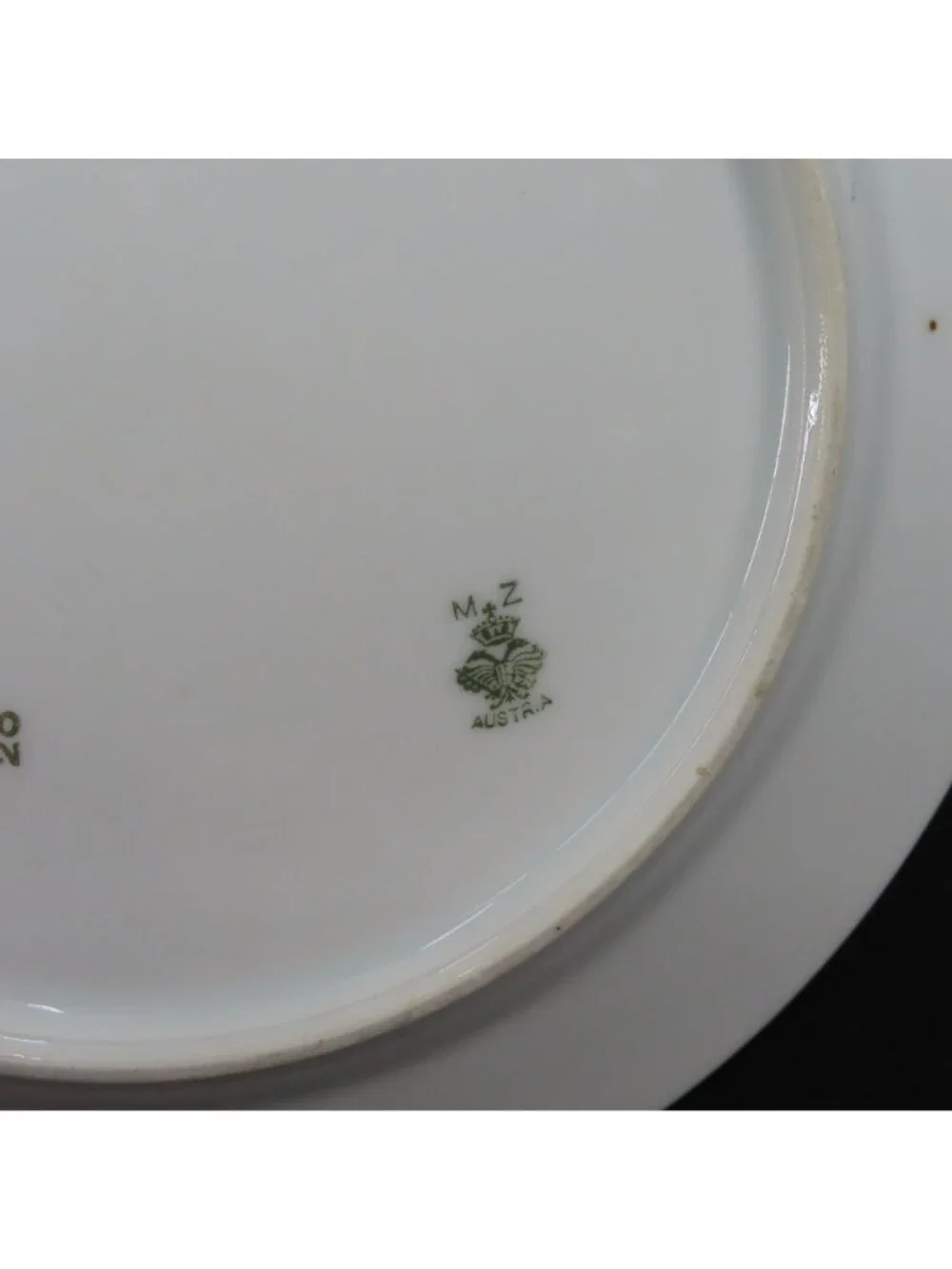 MZ Austria 8.5in Plate Pink Rose Flower Floral Swag Green Leaves Garden Chic VTG